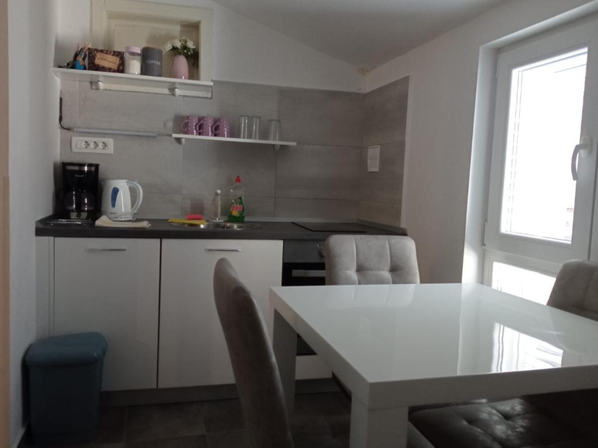 Grey Apartment Old Town Zadar Extérieur photo