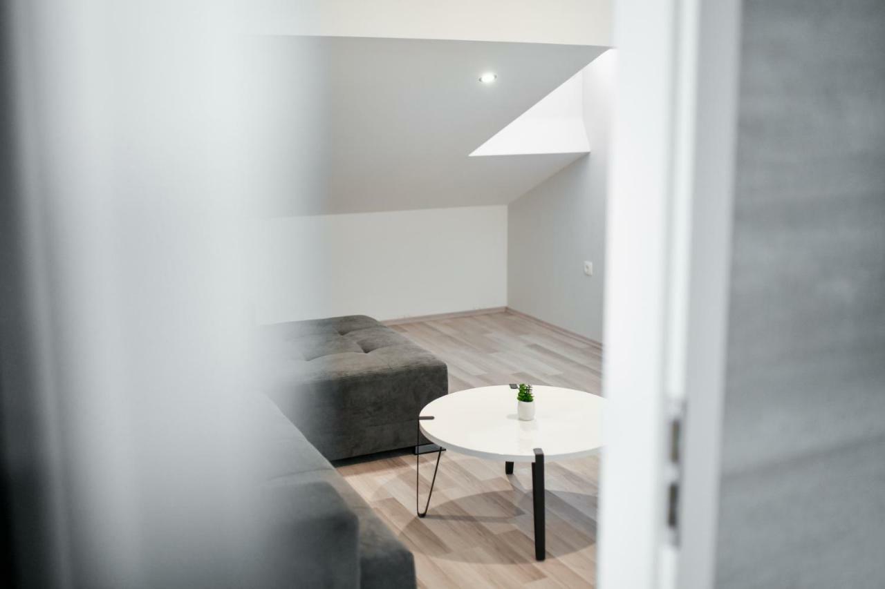 Grey Apartment Old Town Zadar Extérieur photo