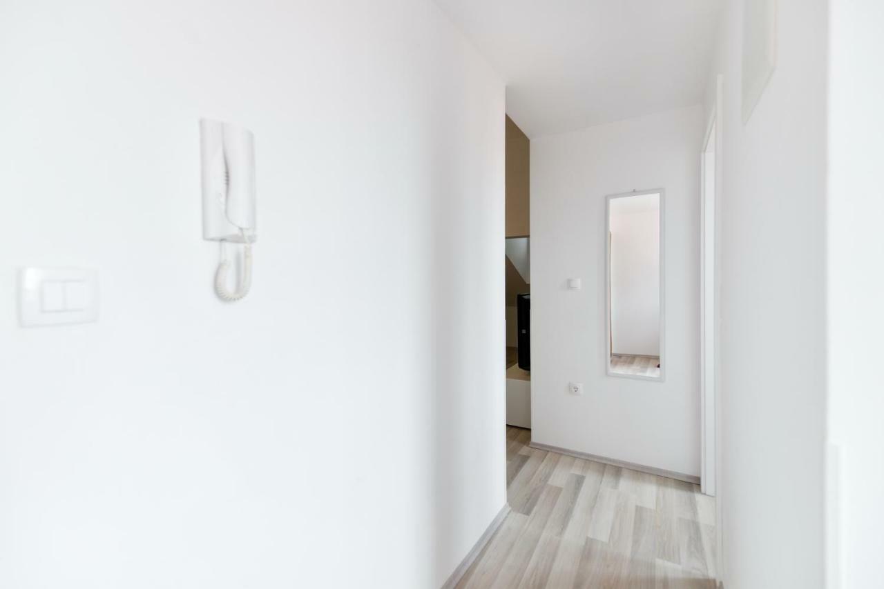 Grey Apartment Old Town Zadar Extérieur photo