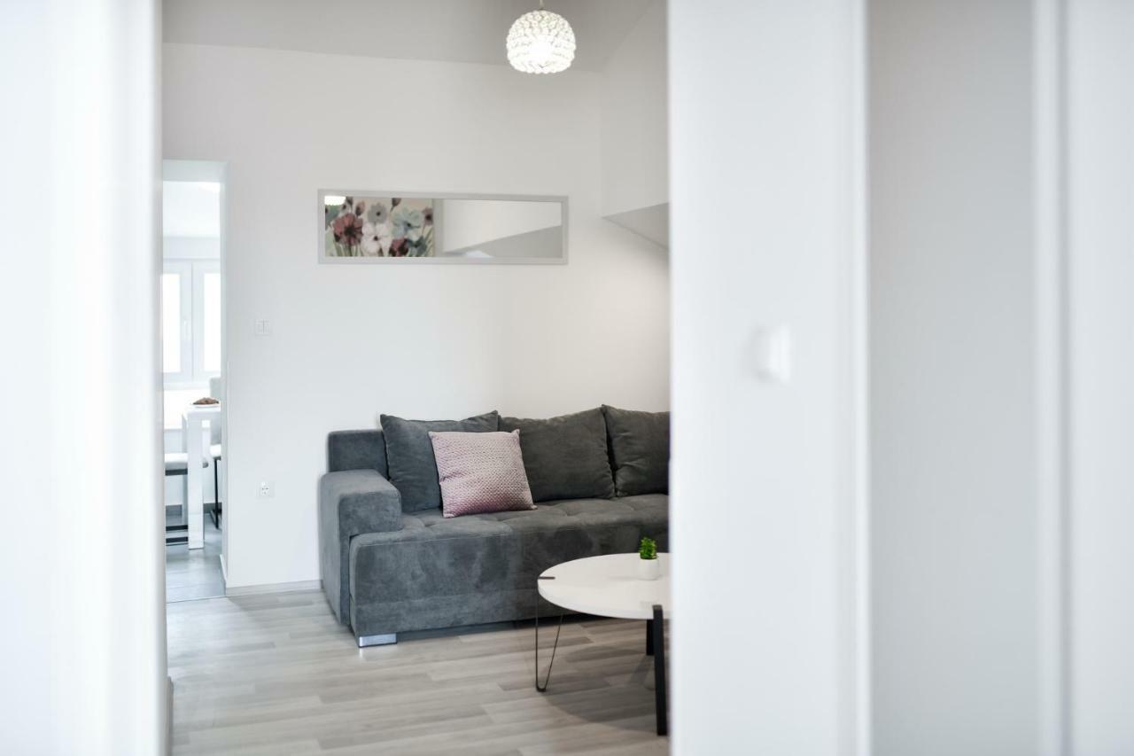 Grey Apartment Old Town Zadar Extérieur photo